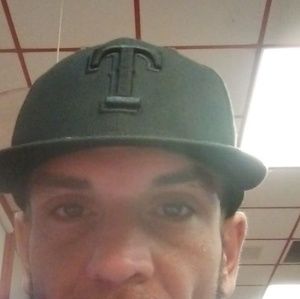 Meet your Posher, Adam